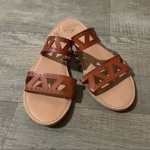 Hollister | Sandals | Size 8